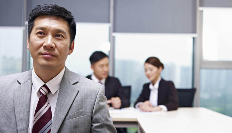 笑われないようにするか、たまには笑われるか？